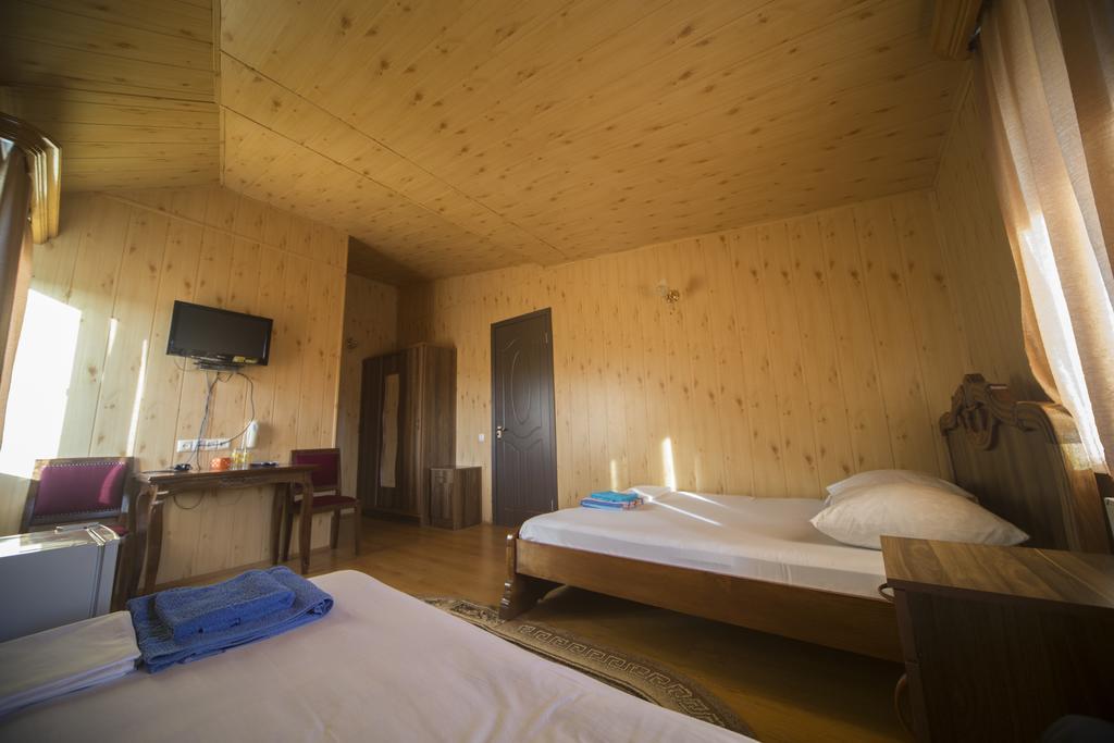 Hotel Nikala 츠할투보 외부 사진
