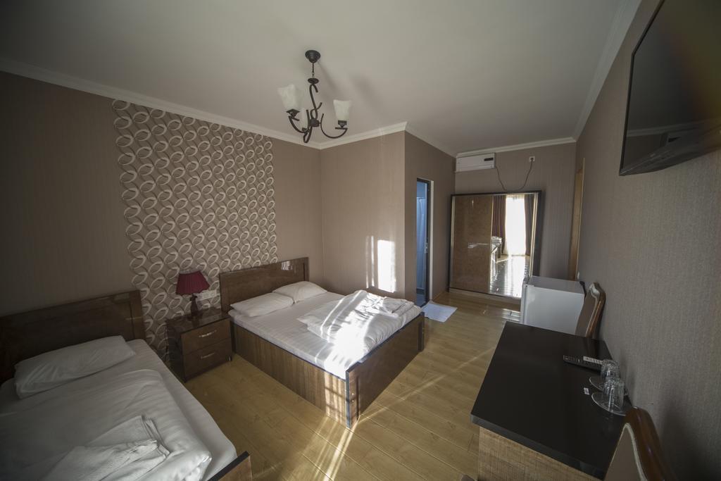 Hotel Nikala 츠할투보 외부 사진