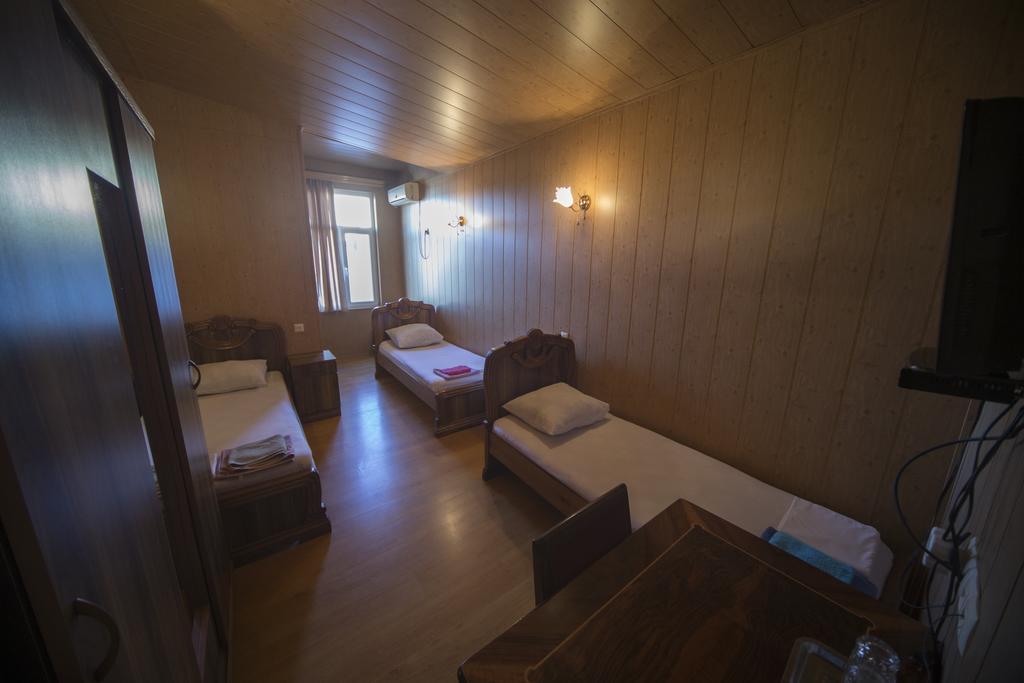 Hotel Nikala 츠할투보 외부 사진
