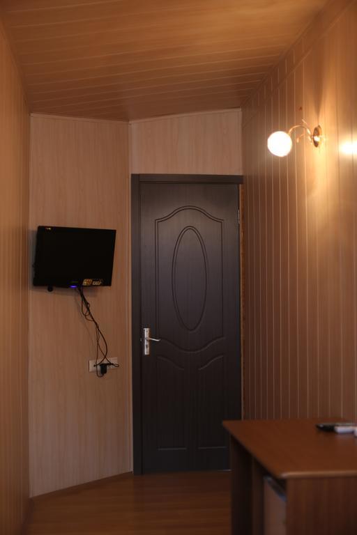 Hotel Nikala 츠할투보 외부 사진